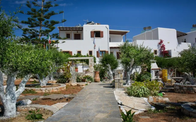 Sunset Studios & Apartments - Adults Only