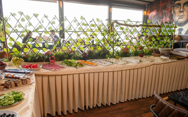 Grand Abimo Hotel