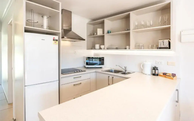 Onetangi Beach Apartments