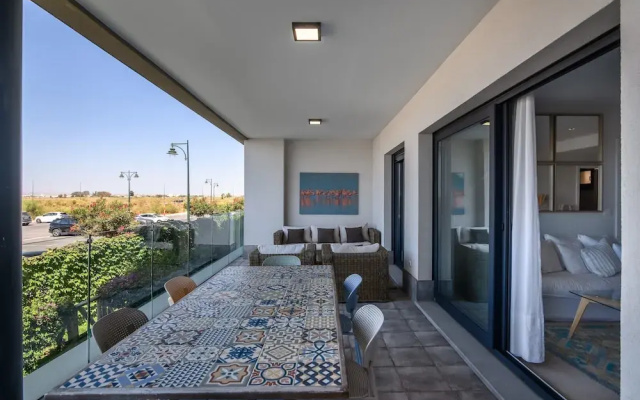 Beachfront Apartment in Isla Canela