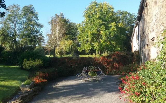 Holiday Home in Montaigu Les Bois with Garden