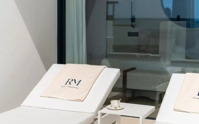 Royal Marina Suites Boutique Hotel