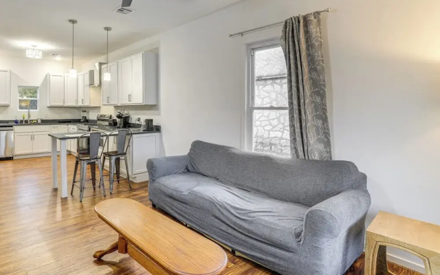 Stroll to Main St Eats! Pet-friendly Joplin Escape