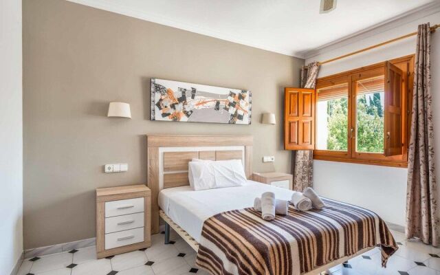 Villa Devis - Plusholidays