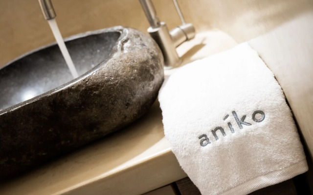 aníko suites Psarou