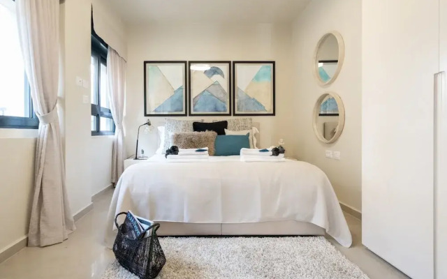 Luxury Keren Hayesod
