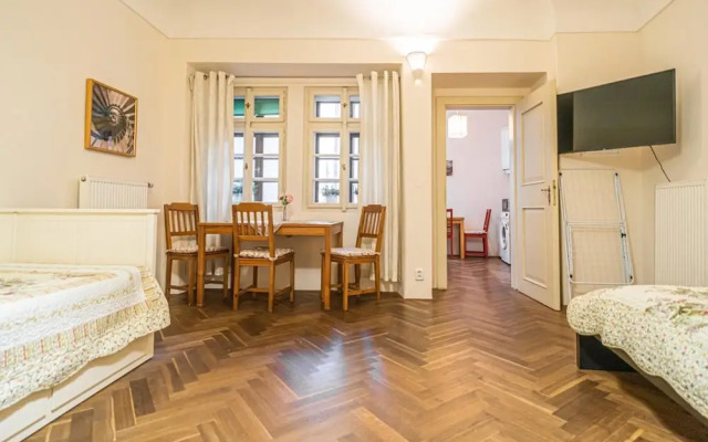 Prague Charm Apartment in Mala Strana