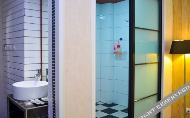 Jiaozuo OYU Junlan Hotel