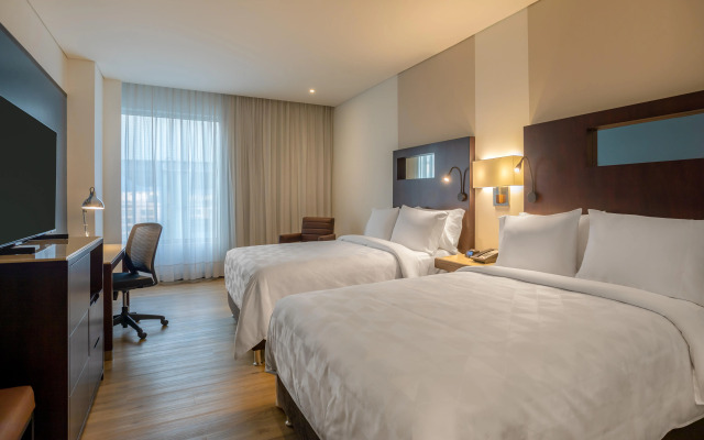Holiday Inn Bogota Airport by IHG