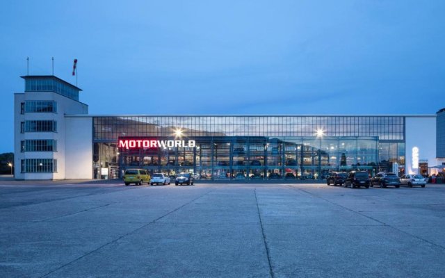 V8 Hotel Koln at MOTORWORLD