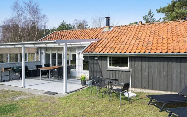 Cozy Holiday Home in NexÃ¸ near Beach of Balka