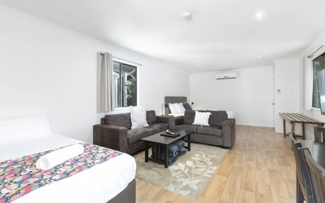 Mossman Resort Holiday Villas