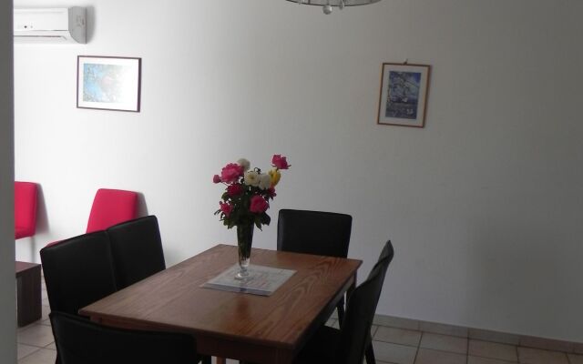 Andries Apartments