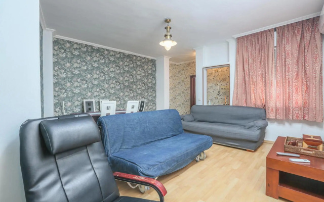 JUDERIA CENTER PREMIUM SUITES FREE Parking