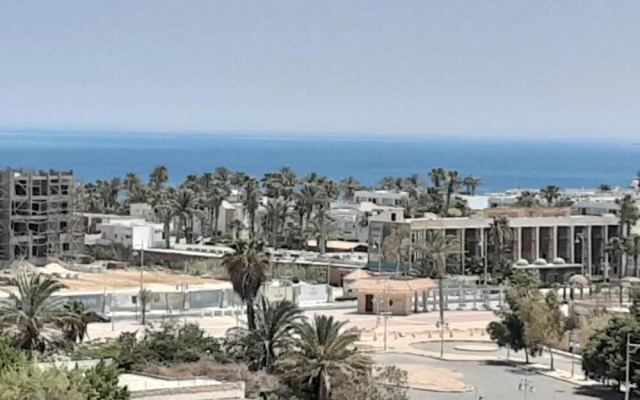 Ocean View 1-bed Apartment Aldau Height Long&short