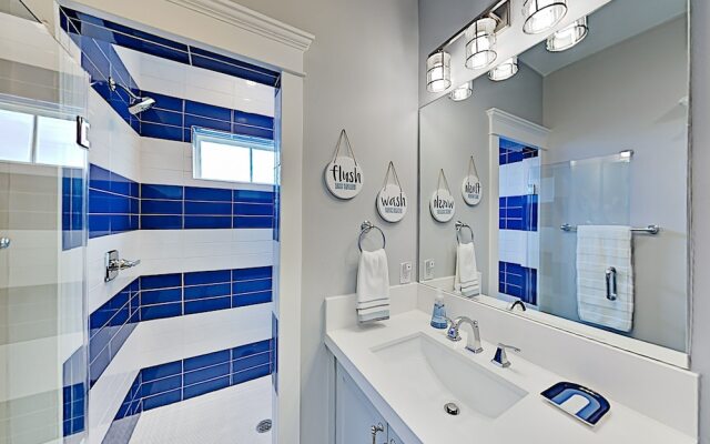 17235san 4 Bedroom Home