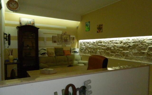 Torre Anna Historical Center Living