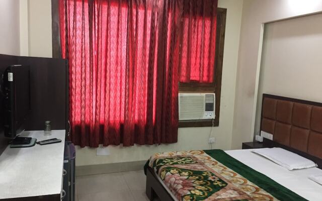 Hotel New Karan