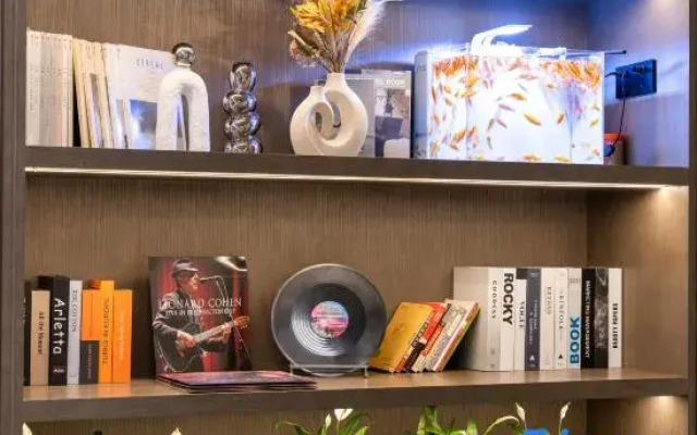 Mino Hotel (Peking University Zhongguancun Subway Station Branch)