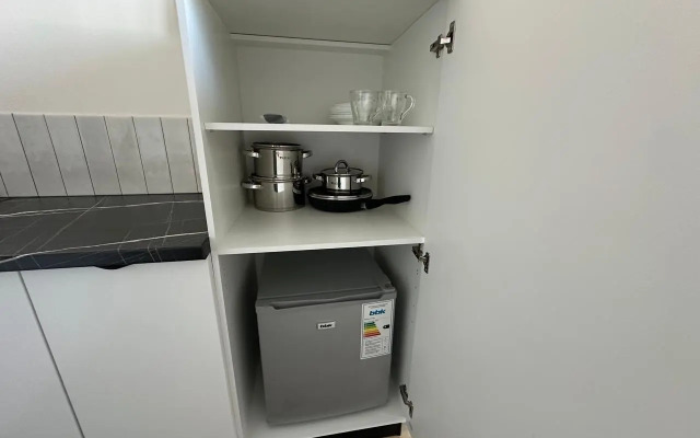 Апартаменты на проезде Золотой Берег, 2Е