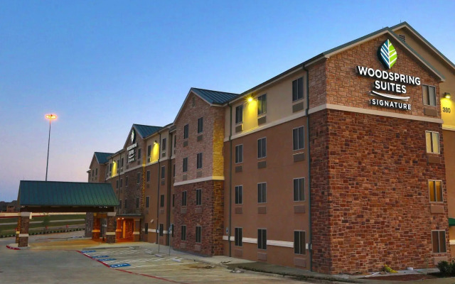 WoodSpring Suites Las Colinas - Northwest Dallas