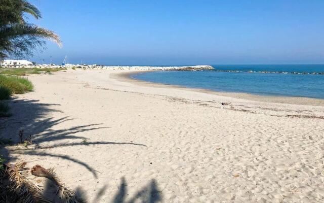 Beachfront, Private Garden, Central Area, Private Entrance