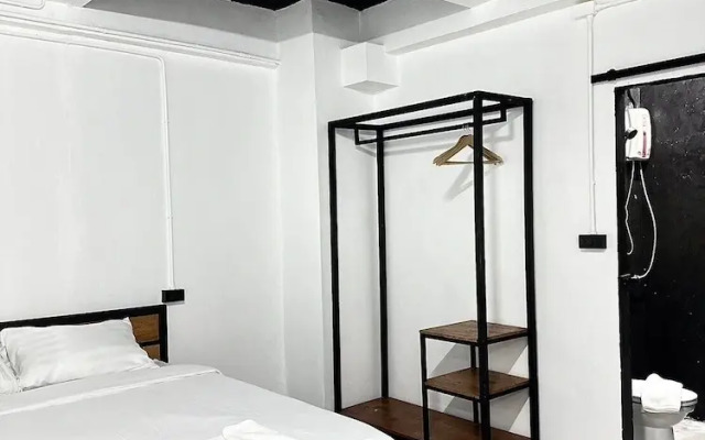 Sleep Owl Jomtien