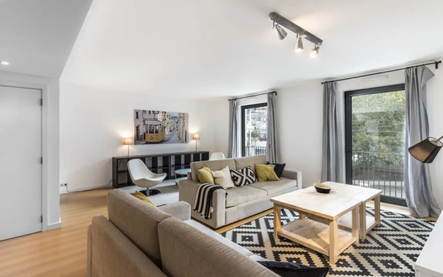 LX4U Apartments
