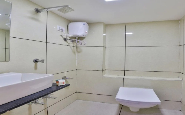 Hotel Lincoln by OYO