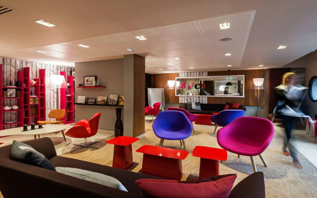Holiday Inn Reims Centre by IHG (Chambres Rénovées)