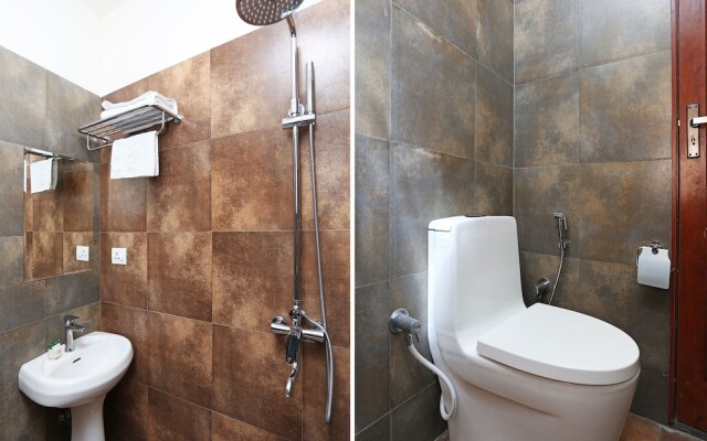 OYO 15384 Hotel New anand palace