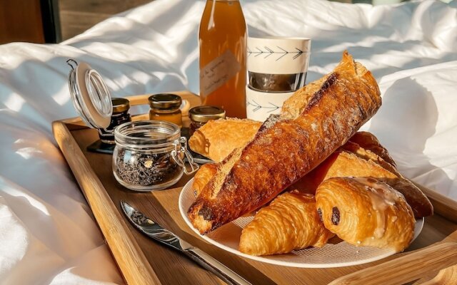 Bleu Minuit La Source