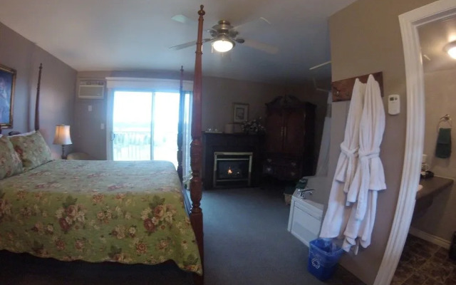 Waterview On The Bay