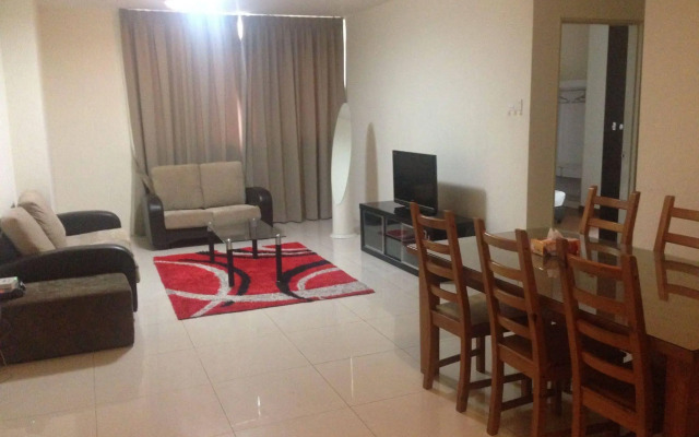 Luxury Service Suite At Taragon KL