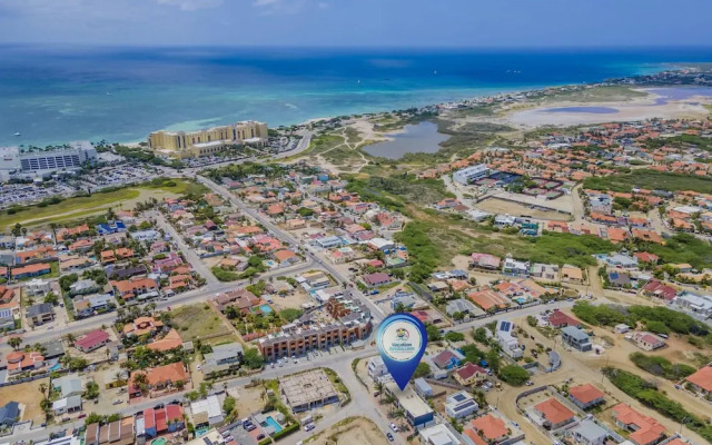 Serene Designer Gem Walk to Beach Strip Pool