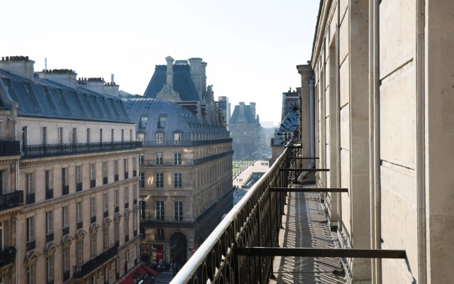 Hotel Lumen Paris Louvre