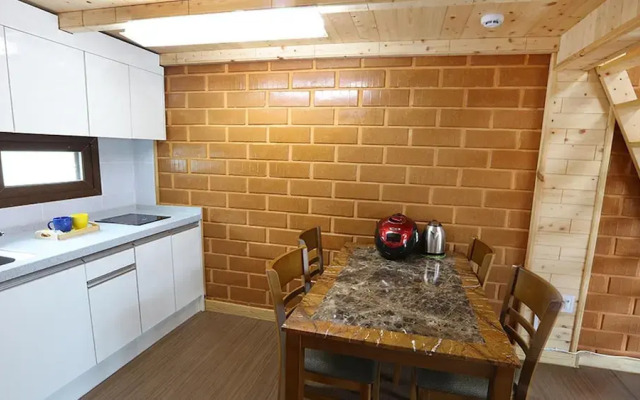Seogwipo Starlightsky Pension