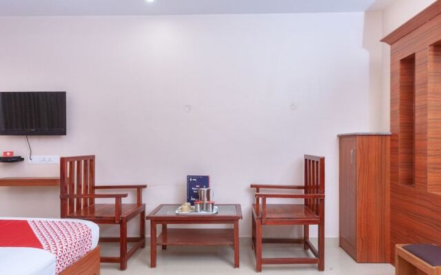 OYO 14872 Annamalai Residency