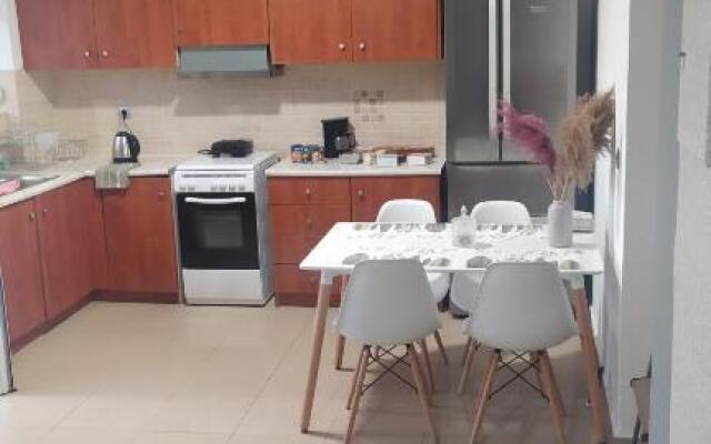 Mama Marina apartement near to the airport