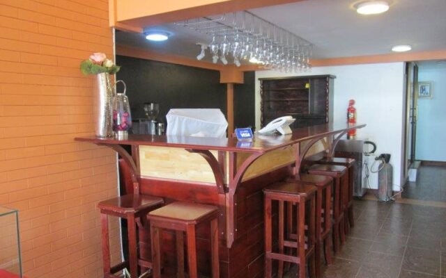 Kanika Hotel & Service Apartment