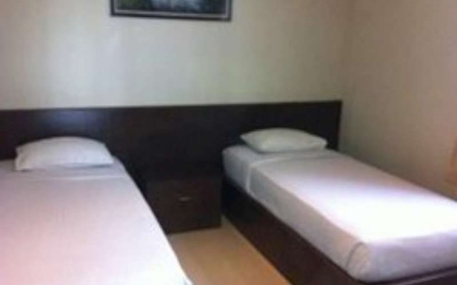 万隆坎普恩达恩勒姆班阿古恩别墅(Villa Agung at Kampung Daun Lembang Bandung) – Guest Rooms – Parompong