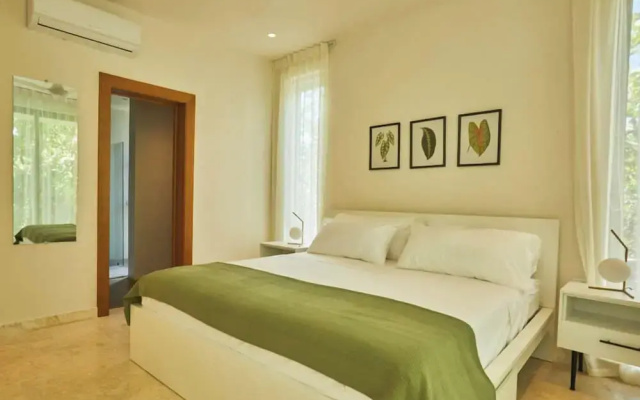 Villa Aurora