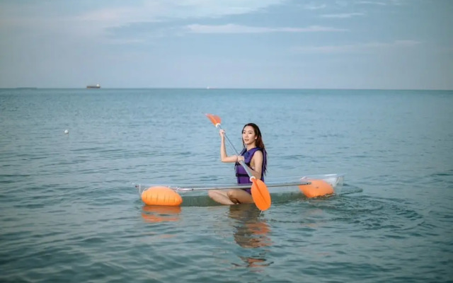 Luxtalay Khanom Hotel