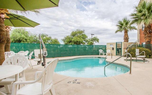 Comfort Inn & Suites North Tucson - Marana