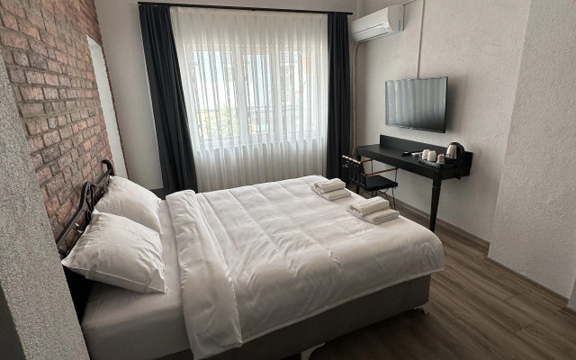 Deri̇n Buti̇k Hotel