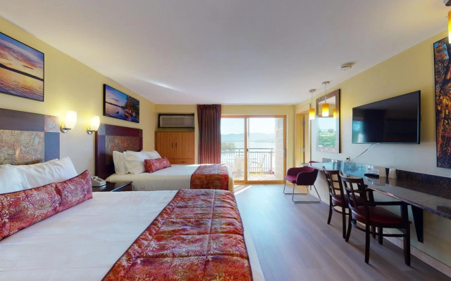 Surfside On The Lake