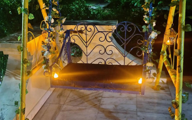 Rukiye Zara Jaipur