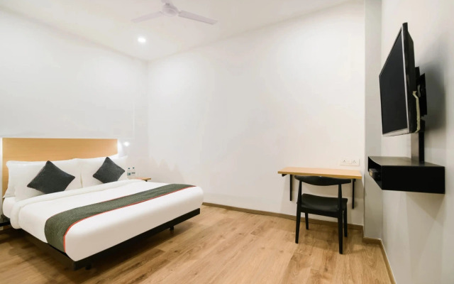 OYO Townhouse 217 The Awadh Airport