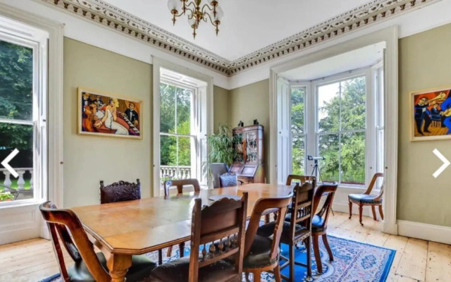 Fountain Hill House
