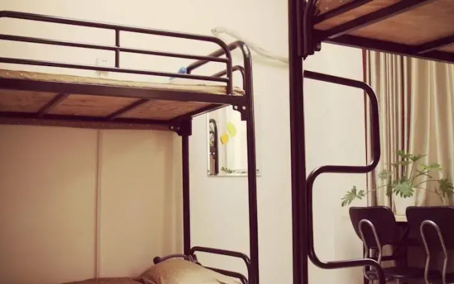Yuezhu Youth Hostel